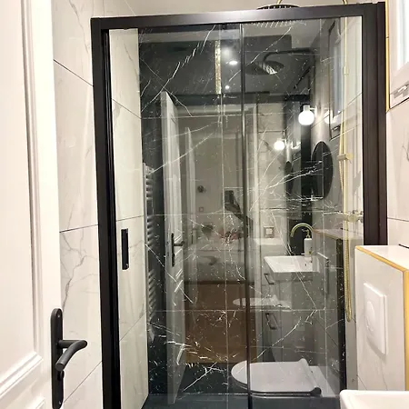 Apartment 11th Arrondissement
